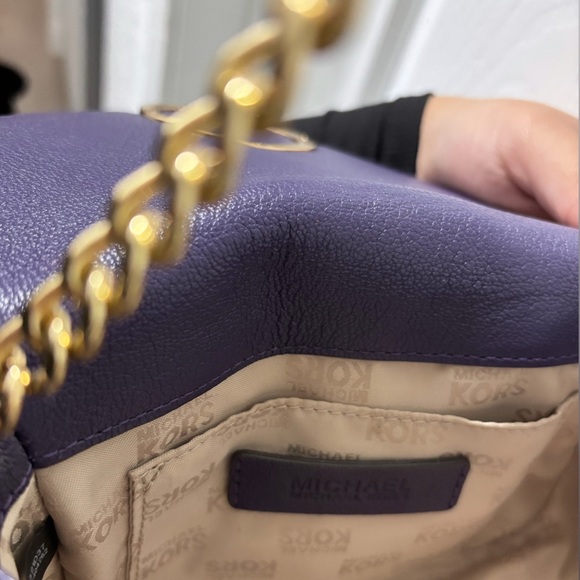 Michael Kors Violet Crossbody Bag with Gold Accents - Picture 3 of 3
